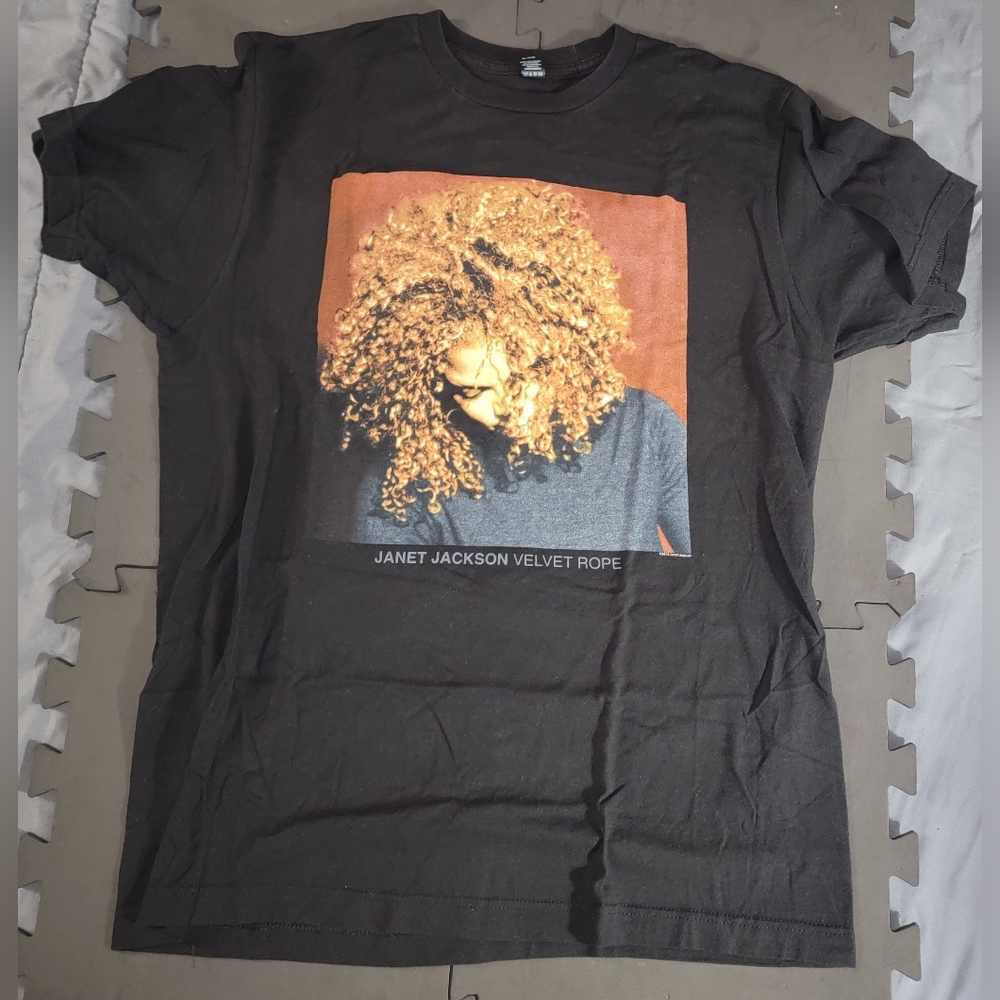 Janet Jackson Tshirt Large